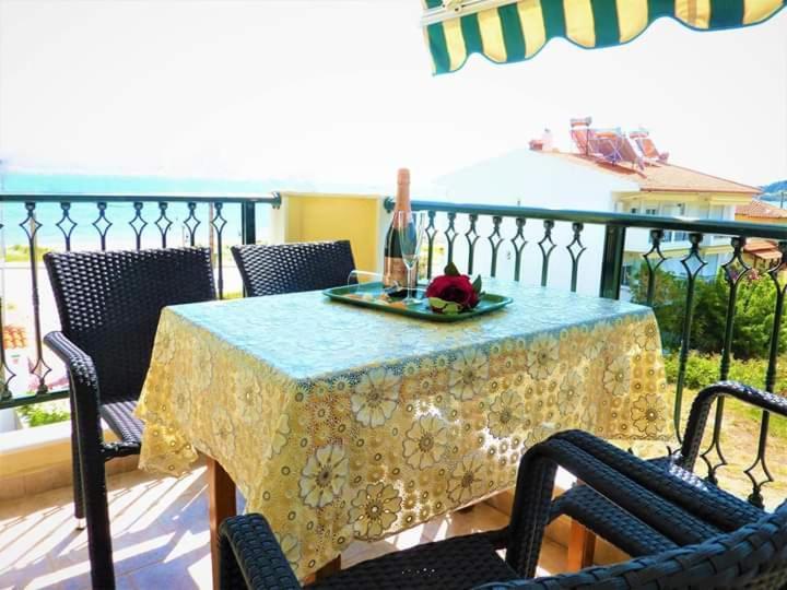 Apartmenthotel Sithon 사르티 외부 사진