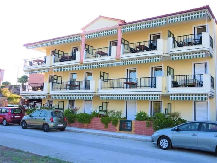 Apartmenthotel Sithon 사르티 외부 사진