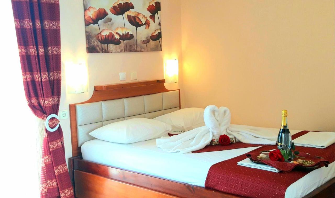 Apartmenthotel Sithon 사르티 외부 사진