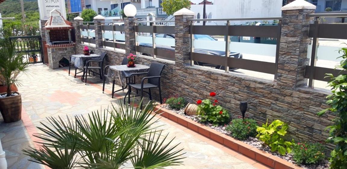 Apartmenthotel Sithon 사르티 외부 사진