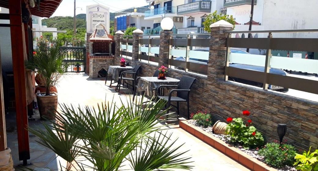 Apartmenthotel Sithon 사르티 외부 사진